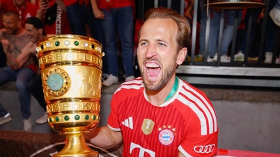 Harry Kane dostává speciální bonus za vstřelení 61 gólů za Bayern.