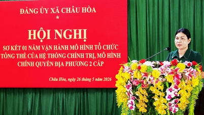 Chau Hoa beldesi, iki kademeli yerel yönetim modelinin uygulanmasının birinci yılını değerlendiriyor.