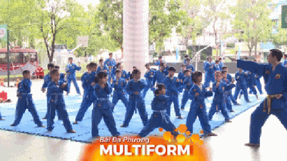 Ho-Chi-Minh-Stadt ist im Sommer voller Spielplätze für Kinder.