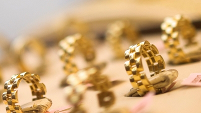 Prezzi dell'oro oggi, 27 maggio: in calo a causa dei timori di inflazione.
