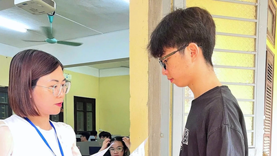 I punteggi ottenuti nel terzo turno del test attitudinale dell'Università di Scienza e Tecnologia di Hanoi sono risultati inferiori rispetto ai turni precedenti.