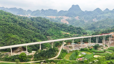 Accelerare l'avanzamento di due progetti autostradali a Lang Son e Cao Bang.