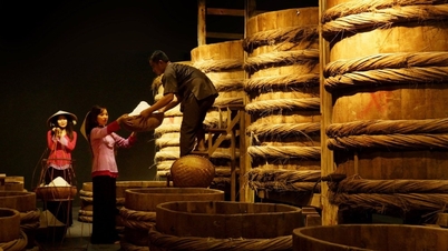 The traditional craft of making fish sauce in Phu Quoc has been recognized as a National Intangible Cultural Heritage.
