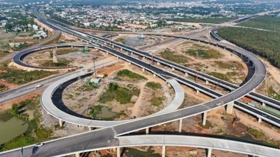 VEC fornisce informazioni sull'organizzazione della riscossione dei pedaggi e sul piano di gestione del traffico presso lo svincolo di Long Thanh.