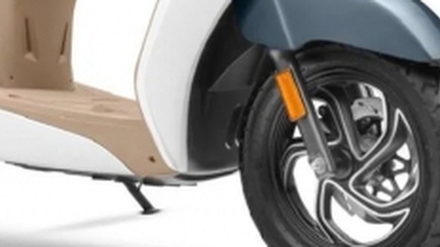 Uno scooter da 125cc, offerto a soli 19 milioni di VND, bello come l'SH Mode, con caratteristiche migliori del Lead e più economico del Vision, sta suscitando scalpore sul mercato.