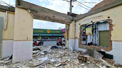 La strada statale 13 sta per essere ampliata a 12-14 corsie; Ho Chi Minh City completerà i lavori di sgombero entro il 31 luglio.