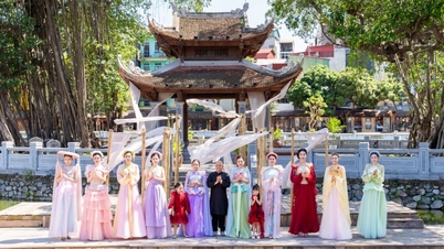 Il viaggio che ha portato l'ao dai vietnamita ad attraversare cinque continenti.