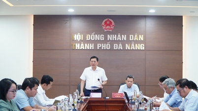 La Commissione per gli Affari Urbani del Consiglio Popolare della città di Da Nang sta rivedendo e integrando l'elenco dei progetti che richiederanno l'acquisizione di terreni nel 2026.