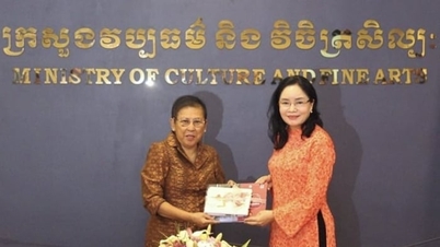 Il Vietnam propone di rafforzare i legami culturali nelle regioni di confine con la Cambogia.