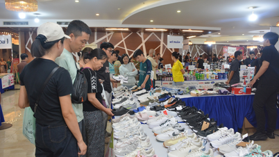 Begin het zomershoppingseizoen met designermerken in Nha Trang.