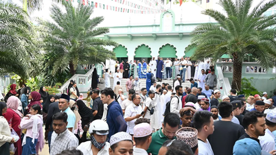 Ho Chi Minh şehrinde düzenlenen Ramazan Bayramı Kurban Bayramı'na çok sayıda Müslüman katıldı.