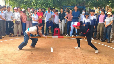 Oltre 700 atleti hanno gareggiato al Festival sportivo del comune di Kon Gang.