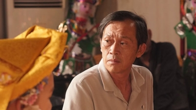 Meritorious Artist Hoai Linh makes a comeback playing a mysterious spirit medium after a series of blockbuster films.
