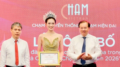 Cik Nguyen Phuong Linh menjadi duta untuk 'Touch Vietnam 2026'.