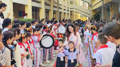 ພະແນກສຶກສາທິການ ແລະ ຝຶກອົບຮົມນະຄອນໂຮ່ຈິມິນ ອອກແຈ້ງການດ່ວນກ່ຽວກັບການລົງທະບຽນຮຽນໃນຕົ້ນປີຮຽນ ຫຼັງຈາກມື້ທຳອິດຂອງການລົງທະບຽນຮຽນ.