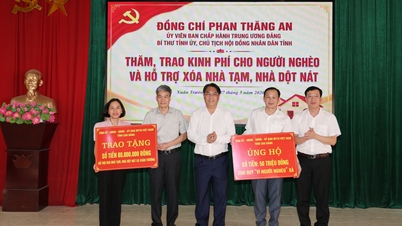 El secretario provincial del Partido, Phan Thăng An, visita y brinda apoyo financiero para eliminar casas temporales y en ruinas en tres comunas: Xuân Trường, Khánh Xuân y Bảo Lạc - Periódico en línea Cao Bằng.