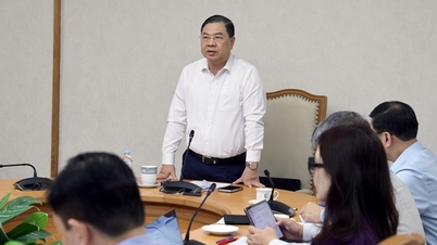 Il vice primo ministro Pham Gia Tuc ha chiesto al Ministero delle Costruzioni di accelerare i progressi e migliorare la qualità del processo legislativo.