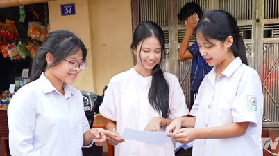 Oltre 22.000 studenti hanno sostenuto il primo giorno dell'esame di ammissione al decimo anno.