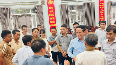 Il presidente del Comitato popolare provinciale, Pham Anh Tuan, ha tenuto un dialogo con le famiglie che hanno stipulato un contratto con la Gia Lai Coffee Joint Stock Company.
