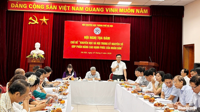 La promozione dell'istruzione ad Hanoi nell'era digitale