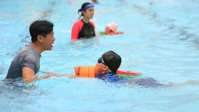 Aumentare il numero di lezioni di nuoto gratuite per bambini durante l'estate.
