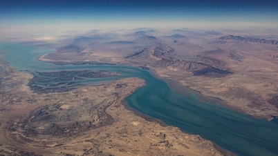 L'Iran rivela di aver raggiunto un accordo con gli Stati Uniti sullo Stretto di Hormuz.