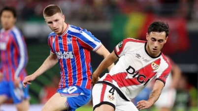 Crystal Palace vinner Conference League 2026: Klassen Wharton och Mateta.