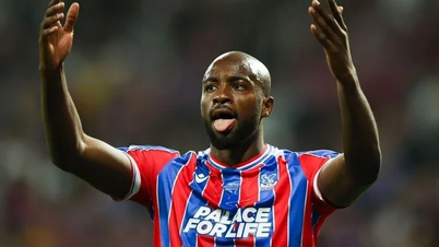 Il Crystal Palace si è aggiudicato il titolo della Conference League in una partita ricca di emozioni, con Mateta protagonista assoluto.