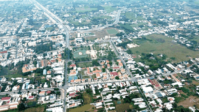 Tay Ninh 9 کمیونز کو وارڈز میں اپ گریڈ کرنے اور انتظامی مرکز کو منتقل کرنے کے عمل کو تیز کرتا ہے۔