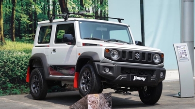 Un tempo venduta con numerosi optional, la Suzuki Jimny viene ora offerta in Vietnam a un prezzo scontato di quasi 200 milioni di VND.