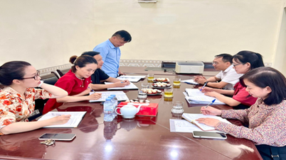 Sở Nội vụ tỉnh Điện Biên thẩm định tài liệu hết thời hạn lưu trữ, trùng lặp của Công ty TNHH Xổ số kiến thiết Điện Biên