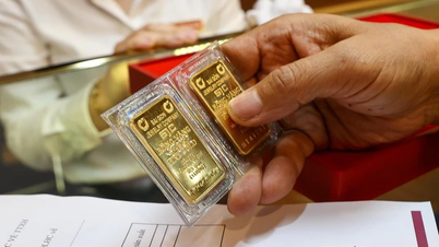 Nach mehreren Korrekturphasen fiel der Preis für Goldringe und SJC-Gold auf die Marke von 159 Millionen VND zurück.