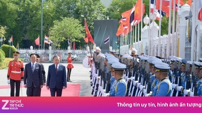 Ceremonia powitalna dla Sekretarza Generalnego, Prezydenta i jego żony podczas ich oficjalnej wizyty w Tajlandii.