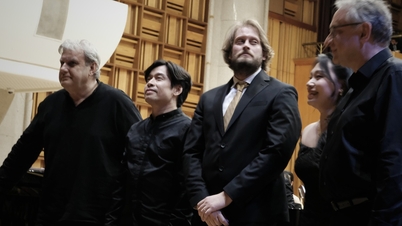 Чотири фортепіано вийшли разом на сцені концерту «Турандот».