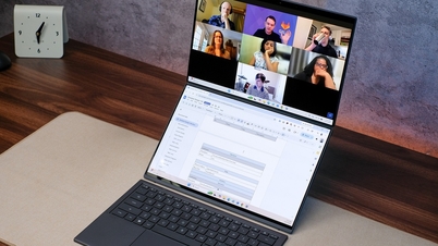 Il laptop ASUS Zenbook DUO, con i suoi due schermi OLED e un prezzo che può arrivare fino a 90 milioni di VND, vale davvero la pena?