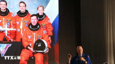 Settimana spaziale vietnamita a Can Tho: un'opportunità per interagire con ex astronauti della NASA.