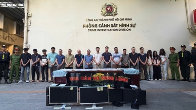 Yetkililer, "borç ticareti" işletmesi kisvesi altında faaliyet gösteren ve yasadışı yollarla borç tahsil eden bir şebekeyi çökertti.