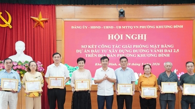 Hanoi: Il distretto di Khuong Dinh utilizza il gradimento pubblico come indicatore dell'efficacia dei lavori di bonifica dei terreni.