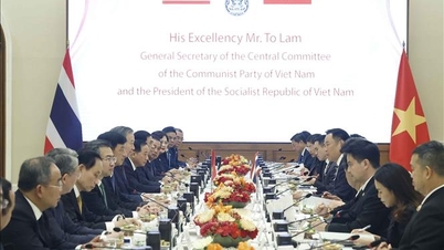 Il Segretario Generale e Presidente To Lam ha avuto un colloquio con il Primo Ministro thailandese Anutin Charnvirakul.