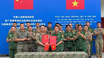 Đồn Biên phòng Cửa khẩu Quốc tế Trà Lĩnh và Trạm Hội ngộ hội đàm Bộ đội Biên phòng địa khu Tịnh Tây (Trung Quốc) tuần tra song phương khu vực biên giới - Báo Cao Bằng điện tử