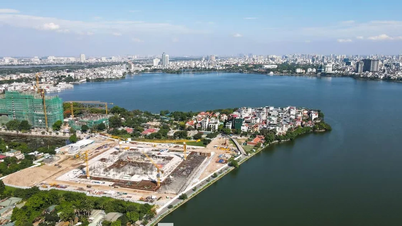 Téměř 100 hektarů půdy kolem West Lake se chystá rekultivovat pro různé projekty.
