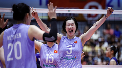 Le programme inhabituel des championnats asiatiques oblige l'équipe féminine vietnamienne de volley-ball à se lever à 5h30 du matin.