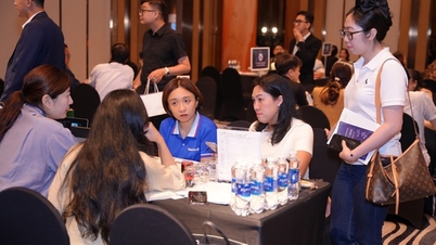 Mendorong kerja sama antara agen pariwisata dan perjalanan Vietnam dan Korea.