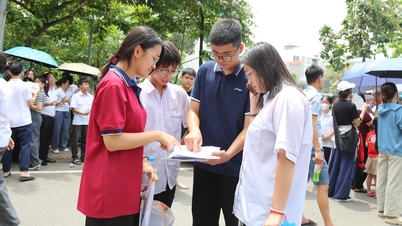 Questões e soluções para o exame de Matemática especializada do 10º ano na província de Bac Ninh.