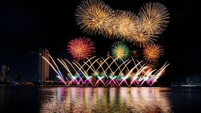 Da Nang internasjonale fyrverkerifestival (DIFF) er rangert blant de ni mest verdifulle sommerfestivalene i verden.