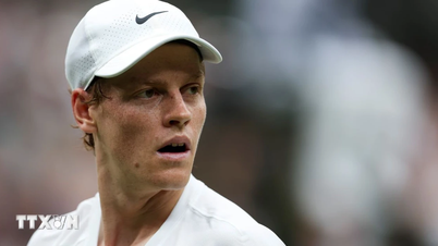"រញ្ជួយដី" នៅ Roland Garros 2026៖ កីឡាករលំដាប់លេខ 1 ពិភពលោកត្រូវបានជម្រុះចេញនៅជុំទីពីរ។