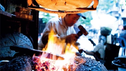 یک روز در روستای آهنگری هین لونگ
