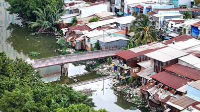 Il Politburo ha chiesto a Ho Chi Minh City di trasferire con decisione 40.000 abitazioni situate lungo canali e corsi d'acqua. Qual è il piano?