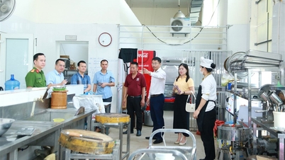 Nghe An rafforza la gestione della sicurezza alimentare e accresce la responsabilità degli esercizi commerciali.
