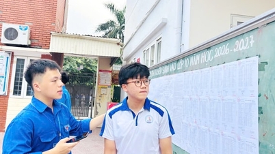 414 calon mendaftar untuk mengambil peperiksaan kemasukan bagi gred 10 di sekolah menengah awam di wad Kien Hung.